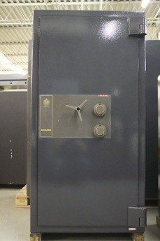 Used Chubb Bankers Treasury 6428 TRTL30X6 Equivalent High Security Safe Used Chubb Bankers Treasury 6428 TRTL30X6 Equivalent High Security Safe