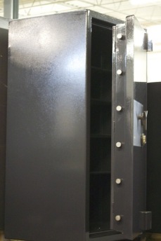 Used Chubb Bankers Treasury 6428 TRTL30X6 Equivalent High Security Safe Used Chubb Bankers Treasury 6428 TRTL30X6 Equivalent High Security Safe