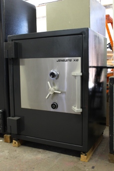 Used JewelersX6 3526 TL30X6 High Security Safe Left Hand Swing