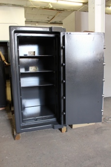 Used Tann Fortress 4620 TRTL30X6 Equivalent High Security Safe