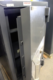 Used ISM Treasury 4722 TRTL30X6 High Security Safe