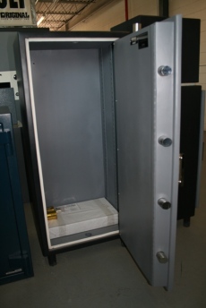 4820 Original Enforcer Showroom Model Safe