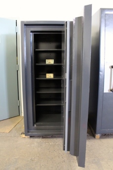5520 Chubb 306 TRTL30X6 High Security Safe