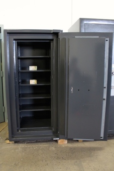 5520 Chubb 306 TRTL30X6 High Security Safe