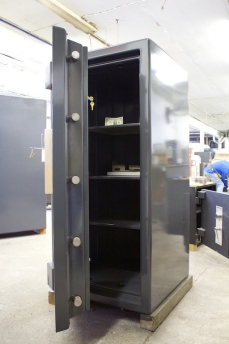 Used 5520 Chatwood Milner TRTL30X6 Equivalent High Security Safe