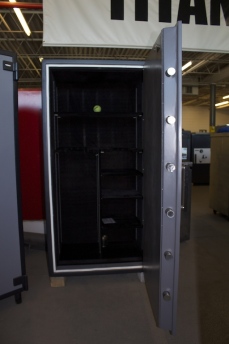 6632 Original Enforcer Gun Safe Showroom Model 