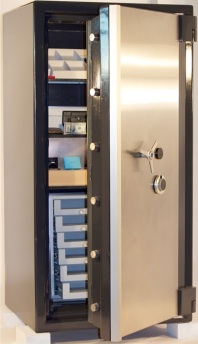 Impeccable Security Safe for the Affluent - Elite Diamond ...