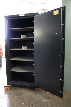 Used Browning 5929 B Rated Steel Plate Safe