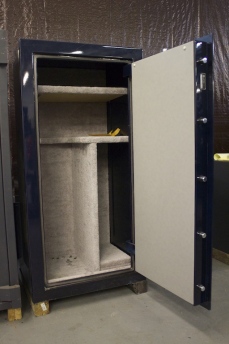 Used Liberty Gun Safe Lincoln 25 Model 