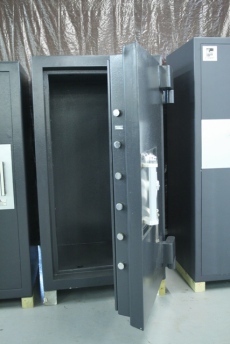 Used ISM Super Treasury 6331 Special TRTL30X6 Custom Made Safe