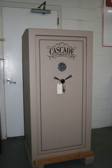 Summit Cascade Gun Safe Model SC25 Showroom Model