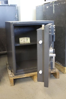 Used Mosler TL15 High Security Safe