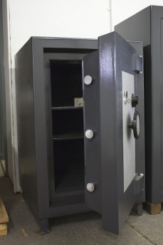 Used Seyma 3520 TRTL30X6 High Security Safe