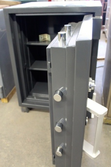 Used 3526 JewelersX6 TL30X6 High Security Safe