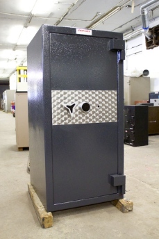 Used Quantum TL30 4820 High Security Safe
