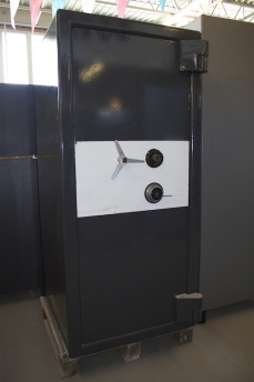 Used 5520 Chubb Commerce EDR High Security Safe