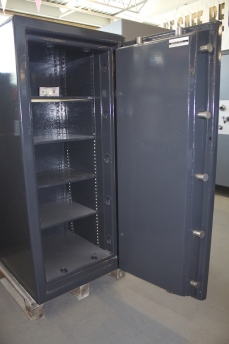 Used 5520 Chubb Commerce EDR High Security Safe
