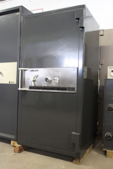 Pre Owned ISM Jewelers 6428 TRTL15X6 High Security Safe