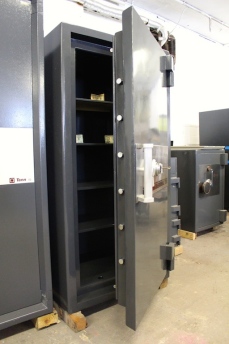 Pre Owned ISM Jewelers 6428 TRTL15X6 High Security Safe