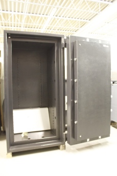 Used 6529 Treasury Millennium TRTL30x6 High Security Safe