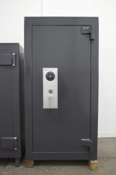 Used Amsec TL15 High Security Safe