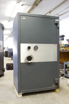 Used Amvault 6032 UL TL30 High Security Safe