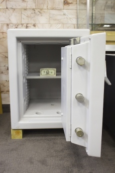 Used Chubb Bankers Treasury 2215 TRTL30X6 Equivalent High Security Safe
