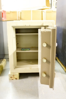 Used Fichet Bauche Biltmore Model 66 UL TL30 High Security Safe