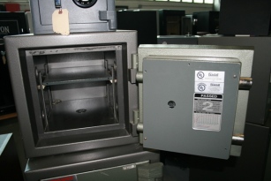 Gardall Fire and Burglary 1212 Showroom Model Home Safe