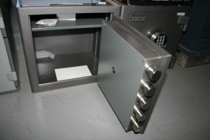 Gardall Money Chest B Rated Safe