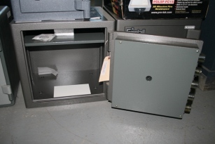 Gardall Money Chest B Rated Safe