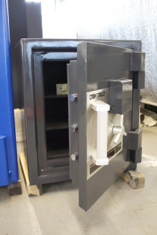 Used ISM Cash Vault 2621 TL30 High Security Safe