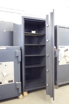 Used Kaso Treasury TL30 Model 250 High Security Safe