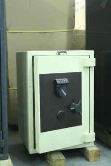 Used Megasafe Protector Gold 2314 High End Home Safe