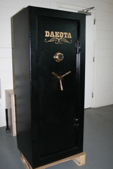 Dakota Executive Gun Safe Showroom Model