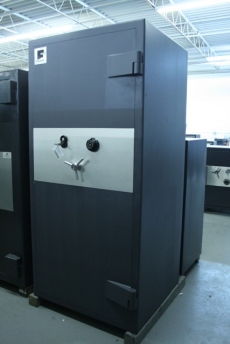 Pre Owned Fichet Bauche 7027 TRTL30X6 High Security Safe