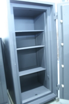 Pre Owned Fichet Bauche 7027 TRTL30X6 High Security Safe