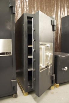 Used ISM Super Treasury TRTL30X6 552023 Model High Security Safe