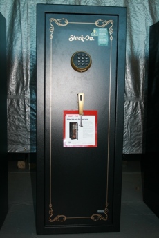 Used Stack On 10 Gun Safe Black E-Lock GSB -710E